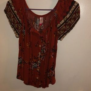 NWOT cropped shirt